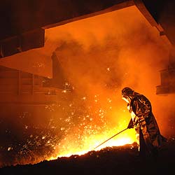 Los sindicatos pedirán a Arcelor que ajuste la regulación de empleo a la nueva producción